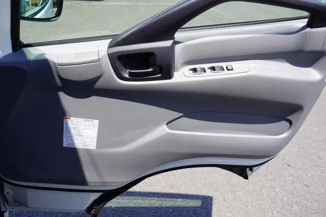 日野 デュトロ 2RG-XZU712M(2WD)の写真41