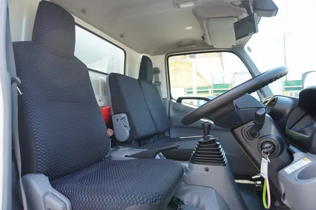 日野 デュトロ 2RG-XZU712M(2WD)の写真42