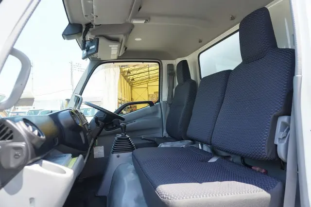 日野 デュトロ 2RG-XZU712M(2WD)の写真45