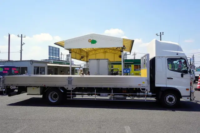 日野 レンジャー 2PG-FE2ACG(2WD)の写真5