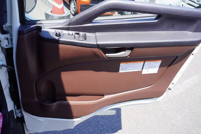 日野 レンジャー 2PG-FE2ACG(2WD)の写真35