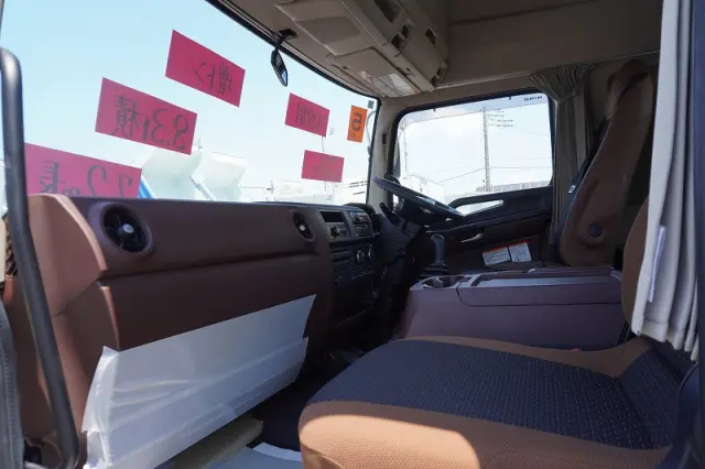 日野 レンジャー 2PG-FE2ACG(2WD)の写真38