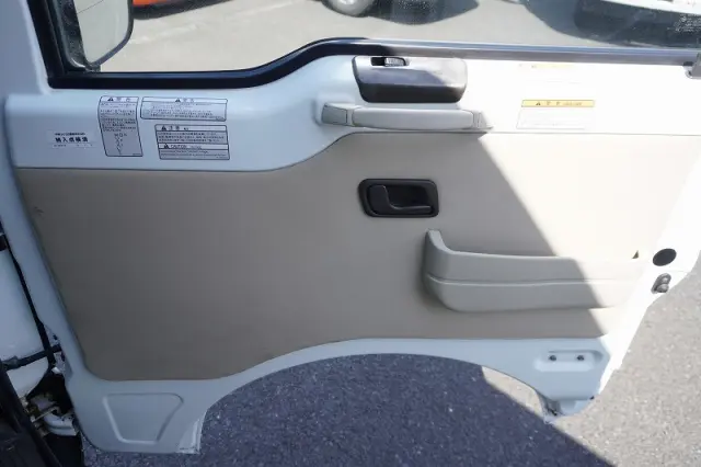 三菱 ローザ TPG-BE640J(2WD)の写真47