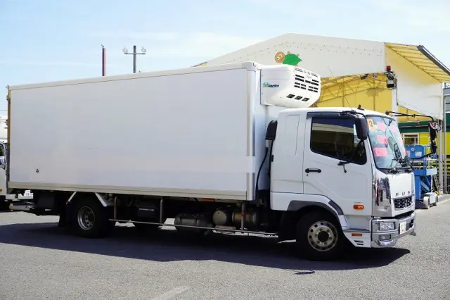 三菱 ファイター 2KG-FK62F(2WD)の写真6