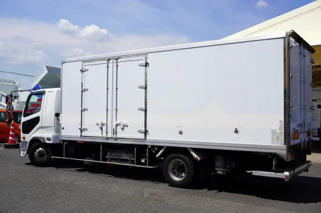 三菱 ファイター 2KG-FK62F(2WD)の写真7