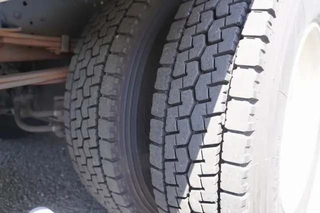 三菱 ファイター 2KG-FK62F(2WD)の写真11