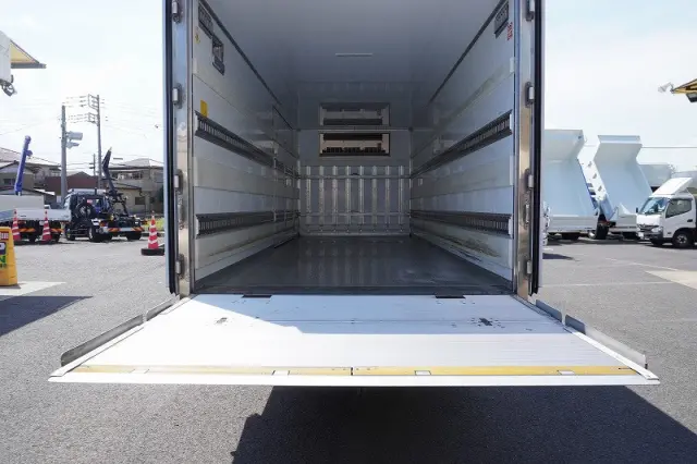 三菱 ファイター 2KG-FK62F(2WD)の写真27