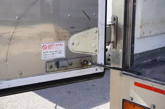 三菱 ファイター 2KG-FK62F(2WD)の写真31