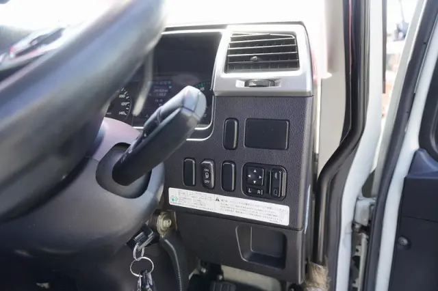 三菱 ファイター 2KG-FK62F(2WD)の写真38