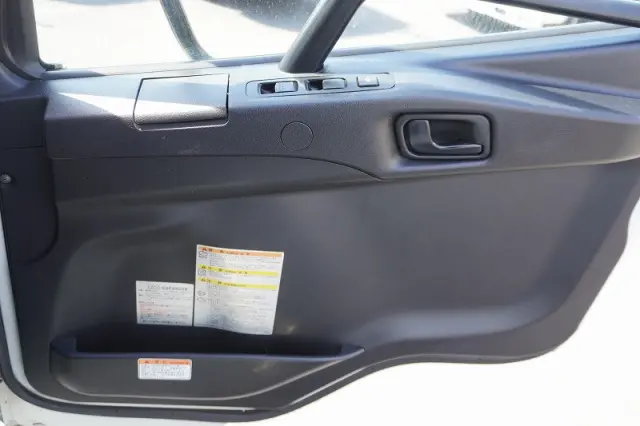 三菱 ファイター 2KG-FK62F(2WD)の写真40