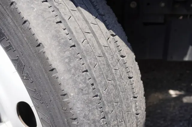 いすゞ エルフ TRG-NPR85AN(2WD)の写真9