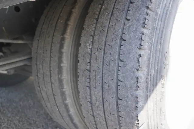 いすゞ エルフ TRG-NPR85AN(2WD)の写真10