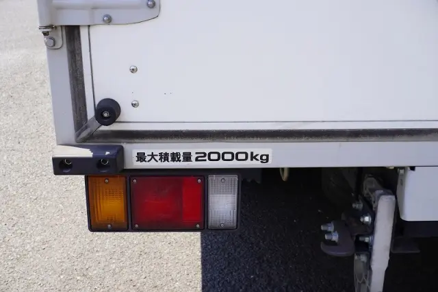 いすゞ エルフ TRG-NPR85AN(2WD)の写真26