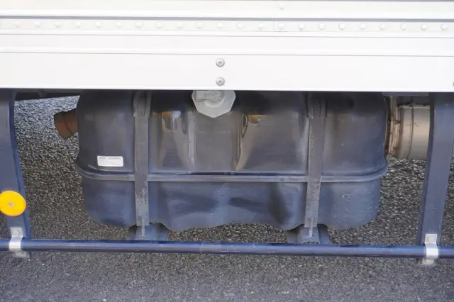 いすゞ エルフ TRG-NPR85AN(2WD)の写真28