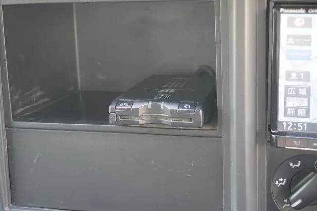 いすゞ エルフ TRG-NPR85AN(2WD)の写真32