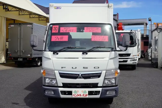 三菱 キャンター TPG-FBA20(2WD)の写真2