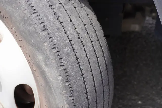 三菱 キャンター TPG-FBA20(2WD)の写真10