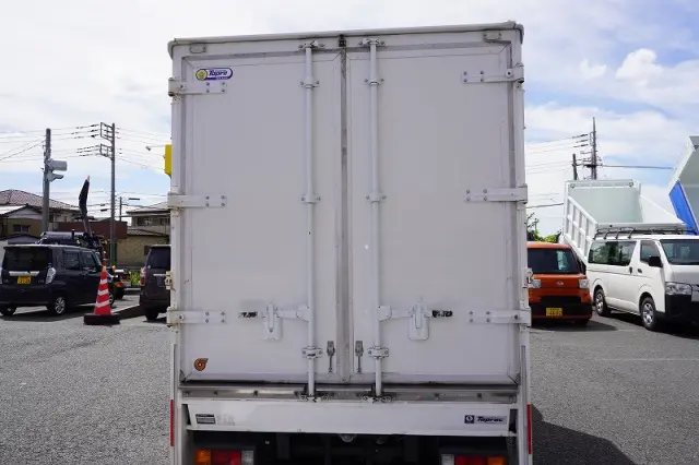 三菱 キャンター TPG-FBA20(2WD)の写真26