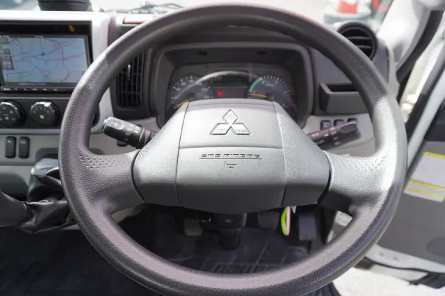 三菱 キャンター TPG-FBA20(2WD)の写真32