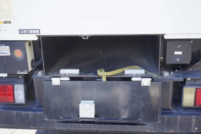 いすゞ エルフ TPG-NKR85AN(2WD)の写真20