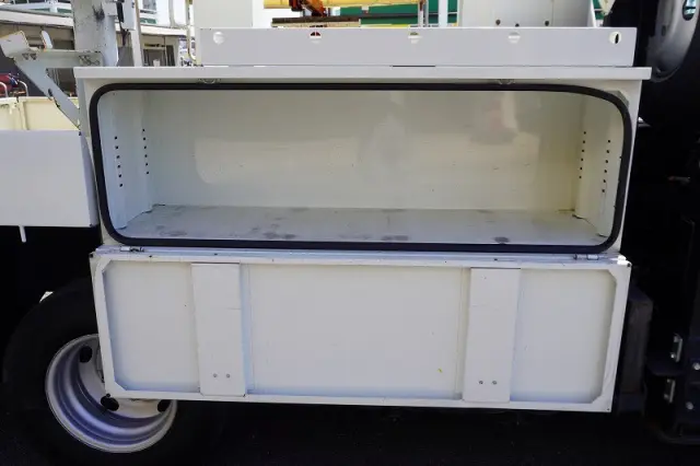 いすゞ エルフ TPG-NKR85AN(2WD)の写真22