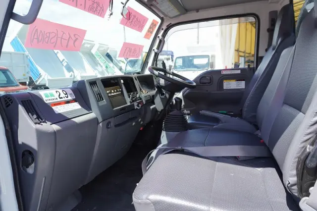 いすゞ エルフ TPG-NKR85AN(2WD)の写真42