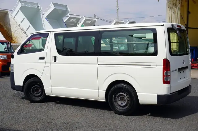 トヨタ その他(トヨタ) QDF-GDH201V(2WD)の写真7