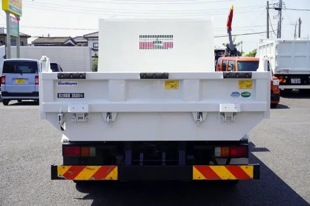 いすゞ エルフ TKG-NPR85YN(2WD)の写真4