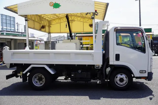 いすゞ エルフ TKG-NPR85YN(2WD)の写真5