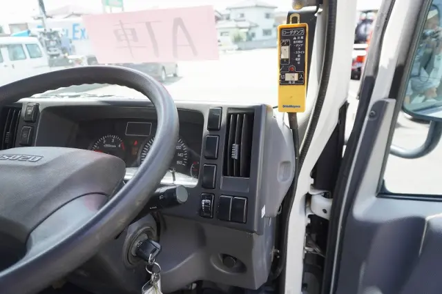 いすゞ エルフ TKG-NPR85YN(2WD)の写真34