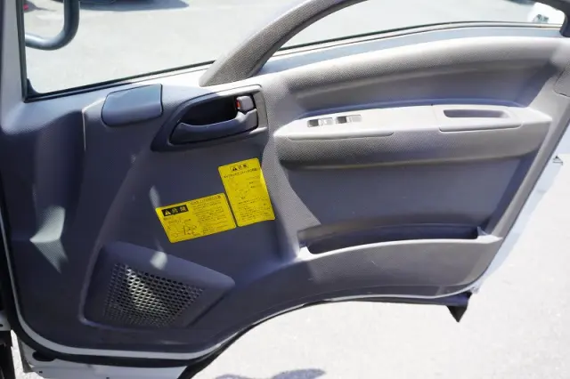 いすゞ エルフ TKG-NPR85YN(2WD)の写真35