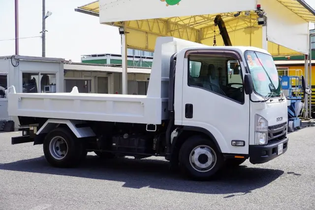 いすゞ エルフ TKG-NPR85YN(2WD)の写真6