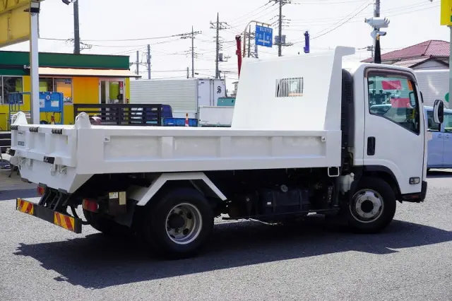 いすゞ エルフ TKG-NPR85YN(2WD)の写真8