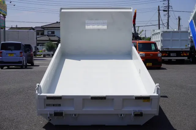 いすゞ エルフ TKG-NPR85YN(2WD)の写真19