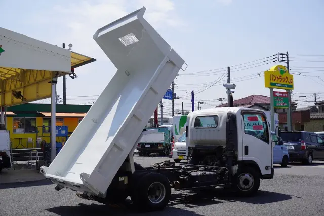 いすゞ エルフ TKG-NPR85YN(2WD)の写真27