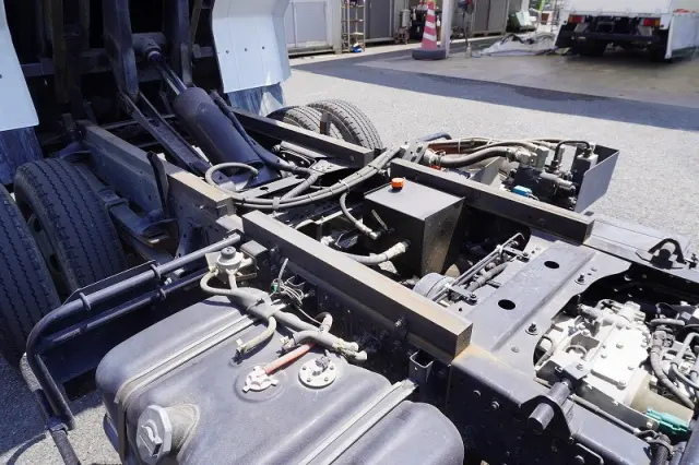 いすゞ エルフ TKG-NPR85YN(2WD)の写真28