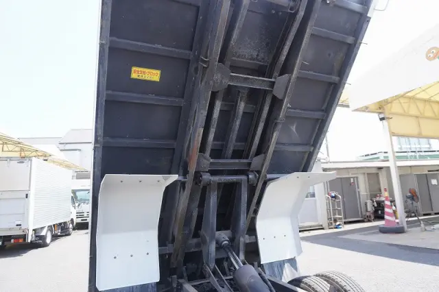 いすゞ エルフ TKG-NPR85YN(2WD)の写真29