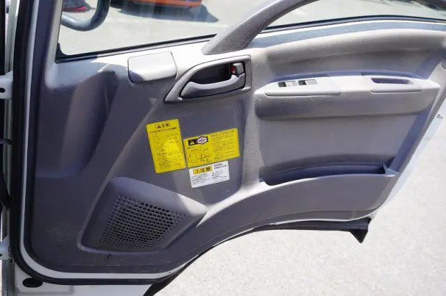 いすゞ エルフ TKG-NPR85YN(2WD)の写真35