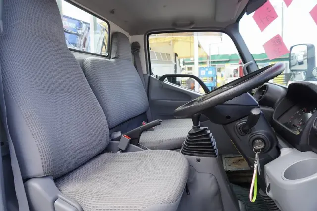 日野 デュトロ TKG-XZU600M(2WD)の写真35