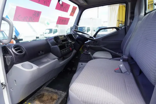 日野 デュトロ TKG-XZU600M(2WD)の写真37