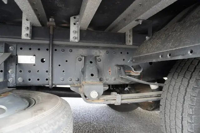 いすゞ エルフ TPG-NNR85AN(2WD)の写真12