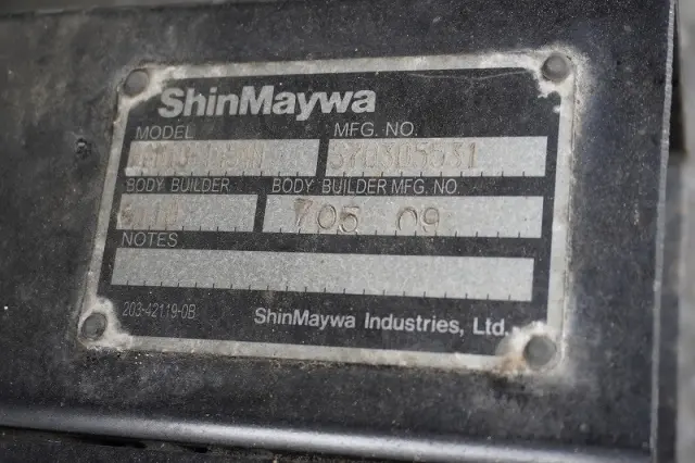 いすゞ エルフ TPG-NNR85AN(2WD)の写真28