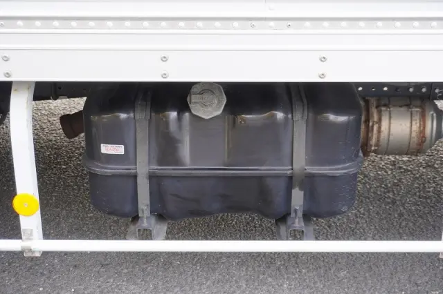 いすゞ エルフ TPG-NNR85AN(2WD)の写真30