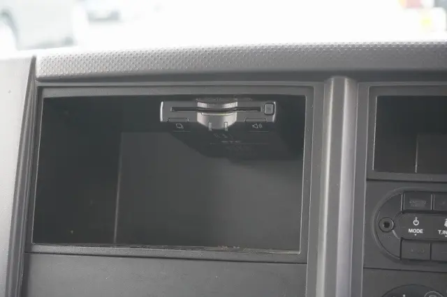 いすゞ エルフ TPG-NNR85AN(2WD)の写真34