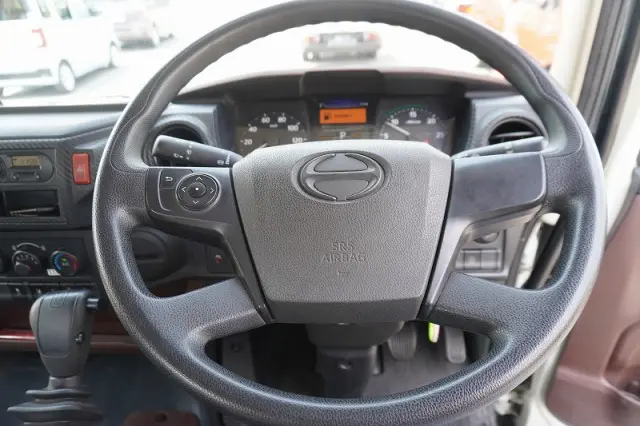 日野 レンジャー 2KG-FC2ABA(2WD)の写真33