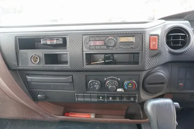 日野 レンジャー 2KG-FC2ABA(2WD)の写真35