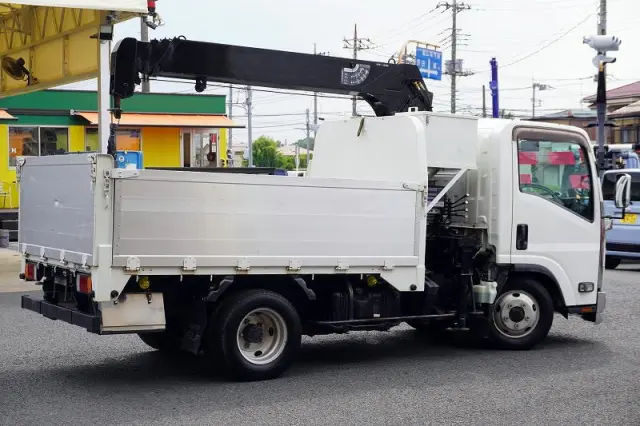 いすゞ エルフ TKG-NMS85AN(2WD)の写真8