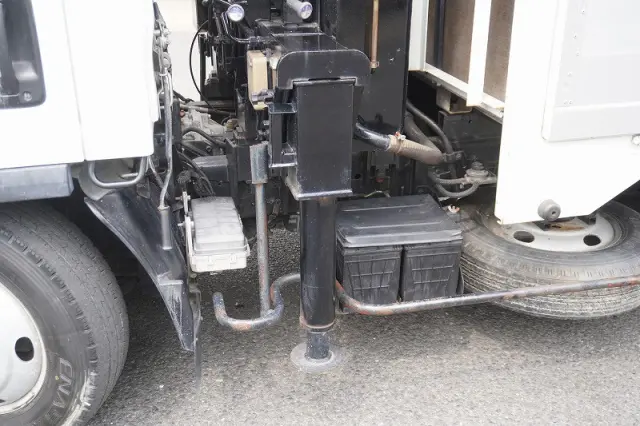 いすゞ エルフ TKG-NMS85AN(2WD)の写真27