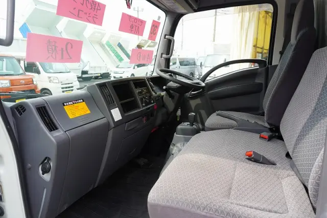 いすゞ エルフ TKG-NMS85AN(2WD)の写真44