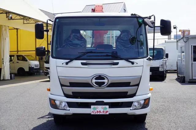 日野 レンジャー 2KG-FC2ABA(2WD)の写真2